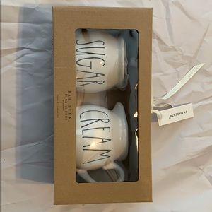Rae Dunn sugar cream set